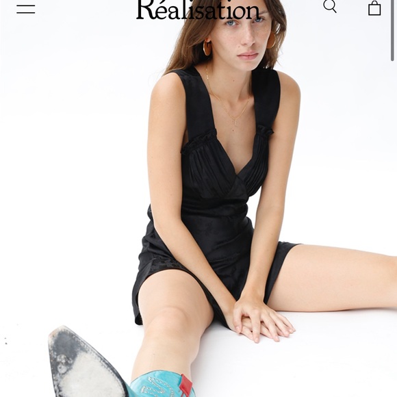 THE ROXY in Black Dragon - Picture 4 of 8